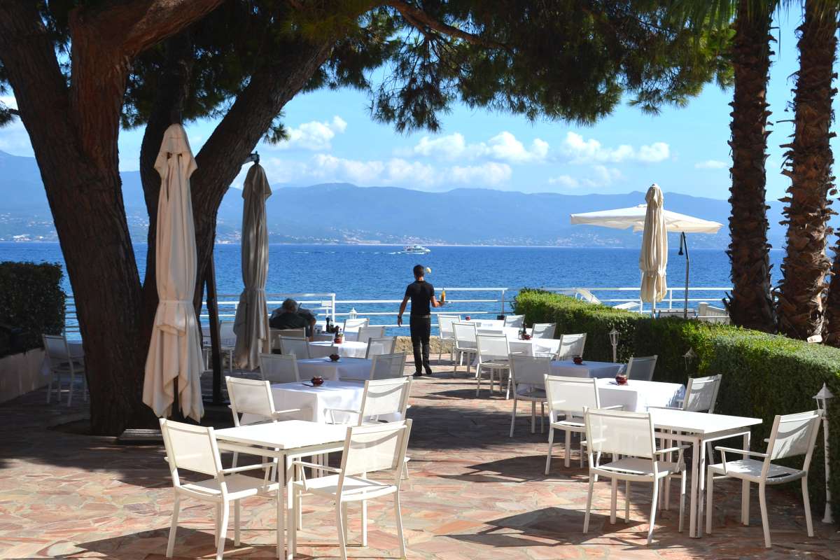 Hotel Les Mouettes, Ajaccio - breakfast terrace